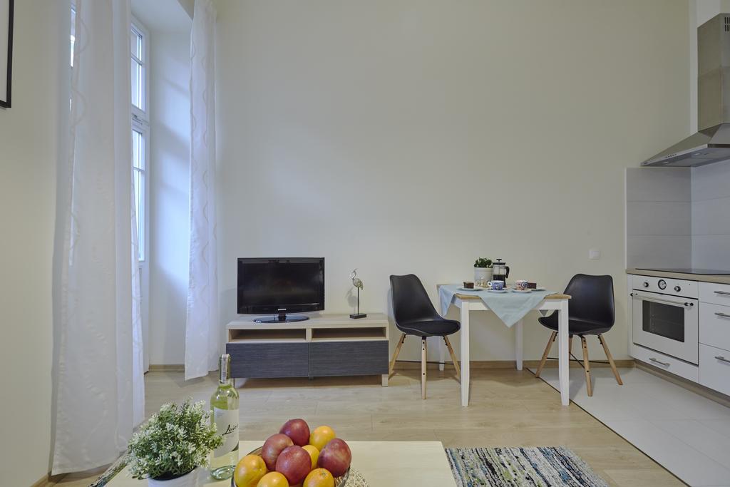 Apartamenty Alicja Cracovia Esterno foto